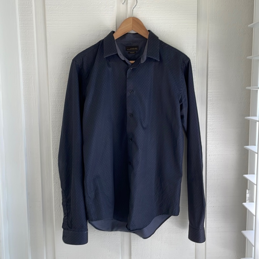 Black Tag Slim Fit Zara Men’s Navy Blue Dress Shirt medium